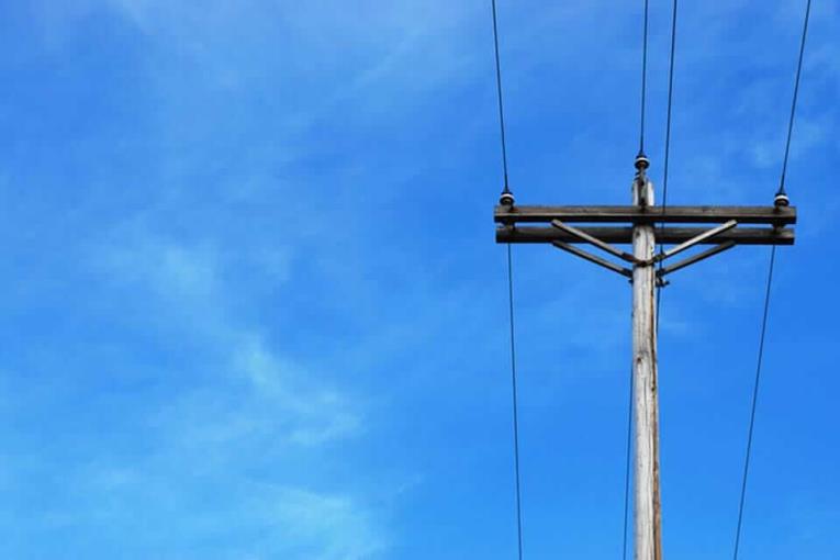 Utility Pole Cross Arm Replacement